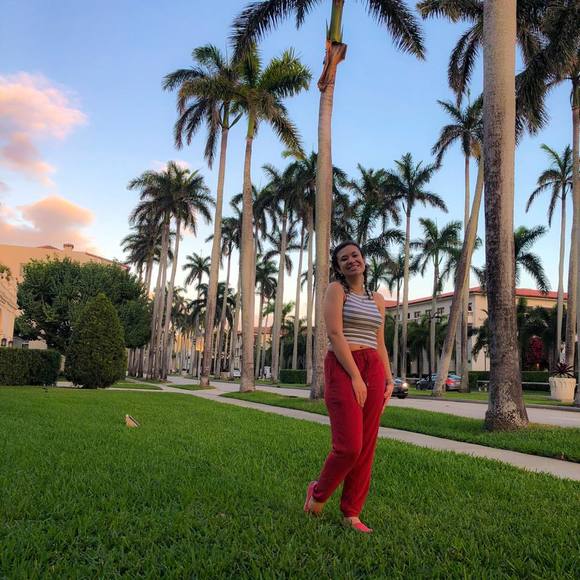 Meet the Posher Other - Meet your Posher, Nicole